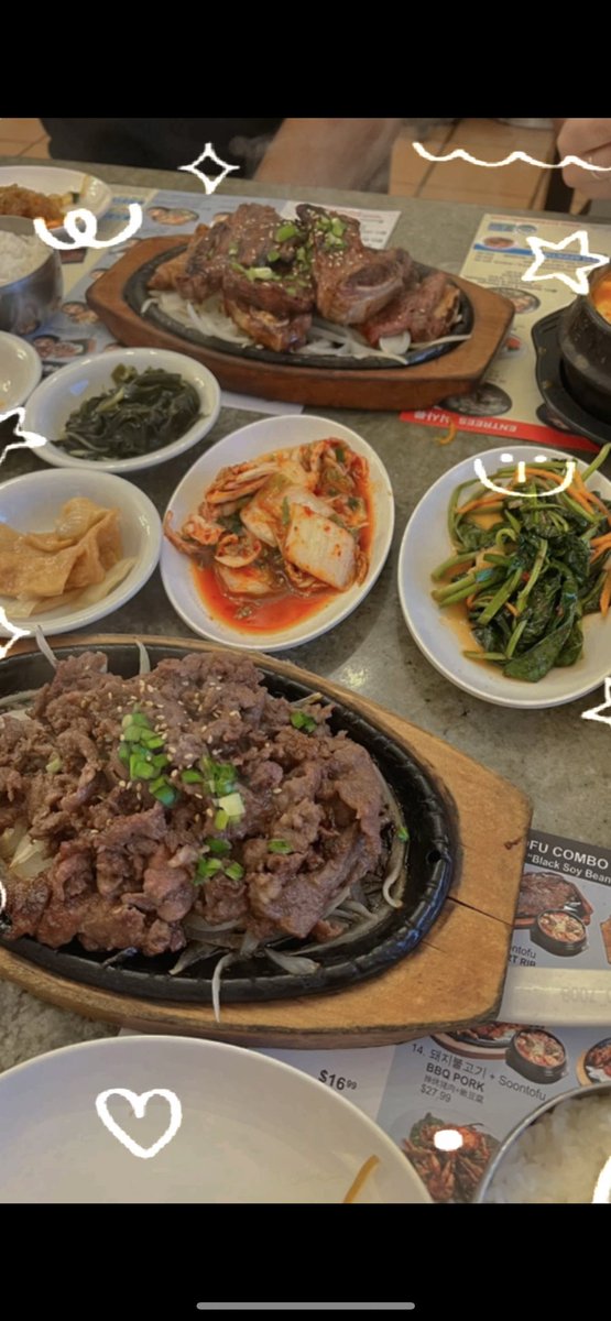 Happy BINNIEEEE weekend!!!! Thank you <a href="/dwaekki_cafe/">Dwaekki Cafe ✨️</a> for a super cute event!!!💙🌟🌟🌟🌟💕💕💕