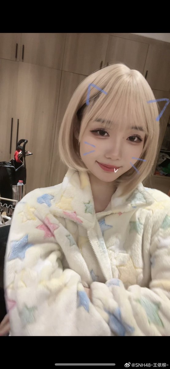 wang yiliu archive tweet media