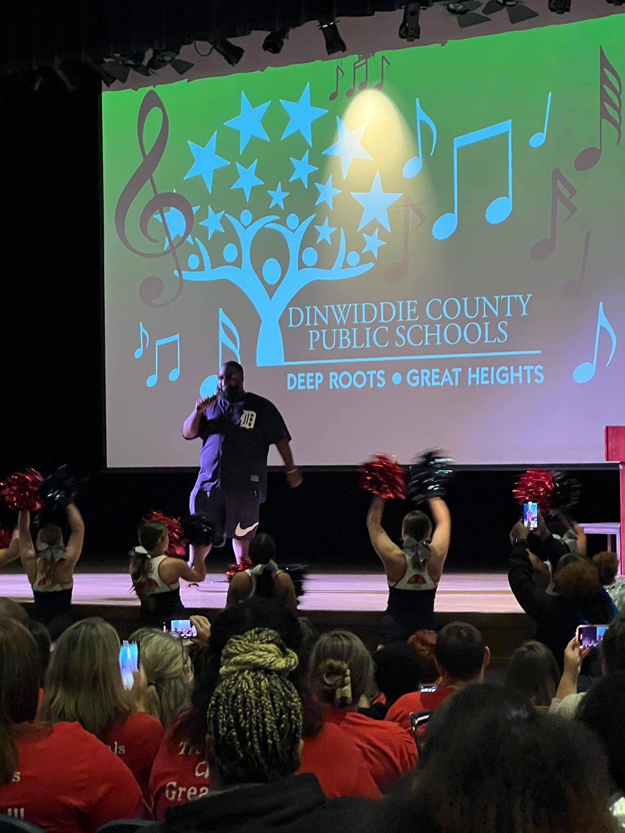 #TooMutual tweet media