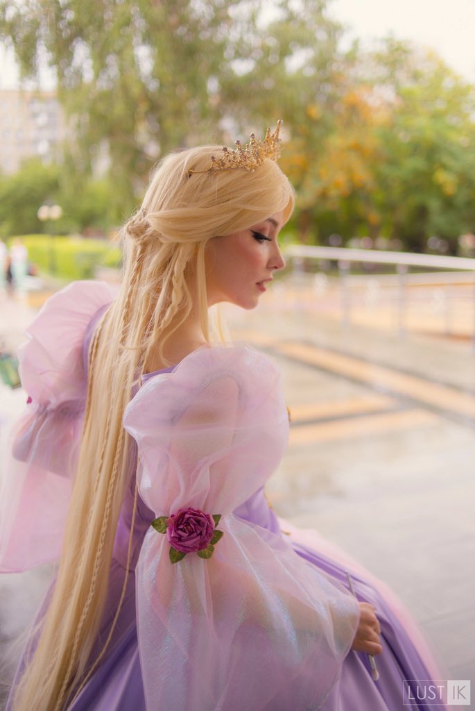 Хищная птичка 🦩 tweet media