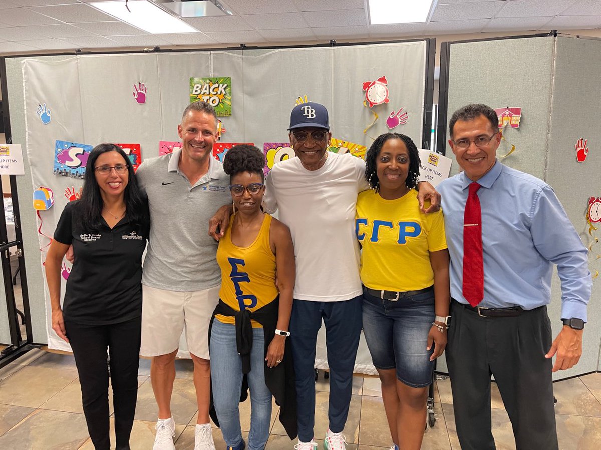 MsBrownJHS's tweet photo. Thank you @VanAyresHCPS and @HCPSBoard for supporting the Lambda Theta Sigma chapter of Sigma Gamma Rho Sorority, Inc. &amp; Allen Temple AME’s back to school bash! We provided 100s of brand new shoes and school supplies to families. https://t.co/epEX7PJG9P
