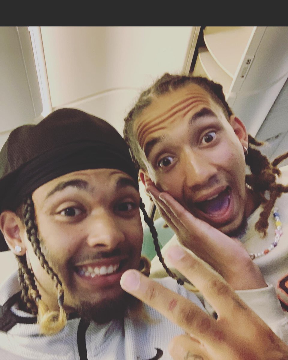 Here’s to the next chapter! Those that know, know…those that don’t know, you better ask somebody! Traveling back to where it all started! 🏀 #OBros#Philippines🇵🇭 <a href="/F_Oh_E/">Team_USand4Boys</a> <a href="/kobeahshii/">Koko✌🏽</a> <a href="/Tahjae_Ordonio/">TKO ✨</a> @KuyaKota831 <a href="/dedewebb24/">D.Webb</a>