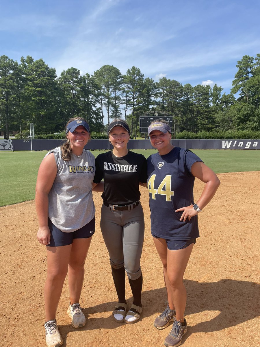 Had an amazing time at the Wingate University camp today! Got some great feedback and was able to spend time with my fc teammate <a href="/LauraHerzig22/">Laura Herzig</a>. Thanks to all the coaches and players that made it all possible!
<a href="/WingateSoftball/">Wingate Softball</a> <a href="/All_Day_Chay/">Chaley Sims</a> @baylee_morton @FCSmith_Hearn