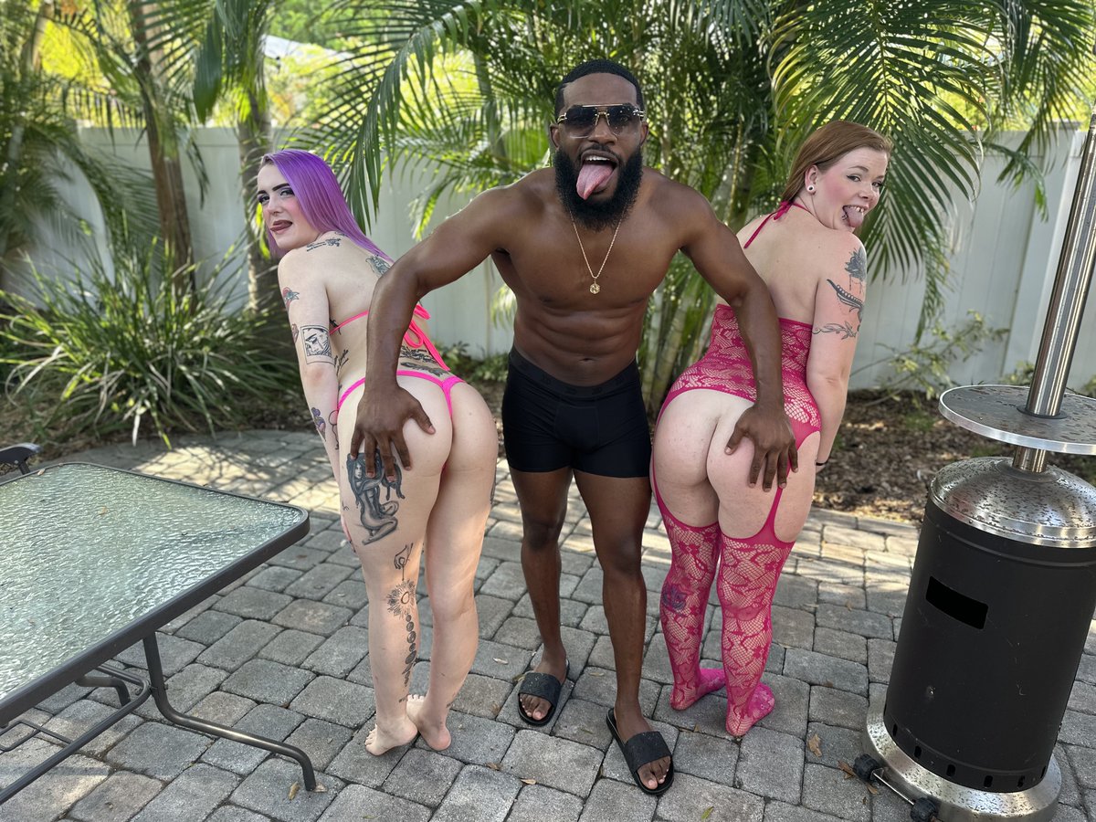 TheFlourishxxx's tweet photo. Just filmed threesome in Tampa that let’s say had a lot of BBC Anal + girl pegging girl AND NASTY AS FUCK … these 3 OMG 😳 

@XXXJadeEdwards @hart_breaker_97 @Experience_Blck  | 📸 @mrflourish69 https://t.co/pmjFm86TAB