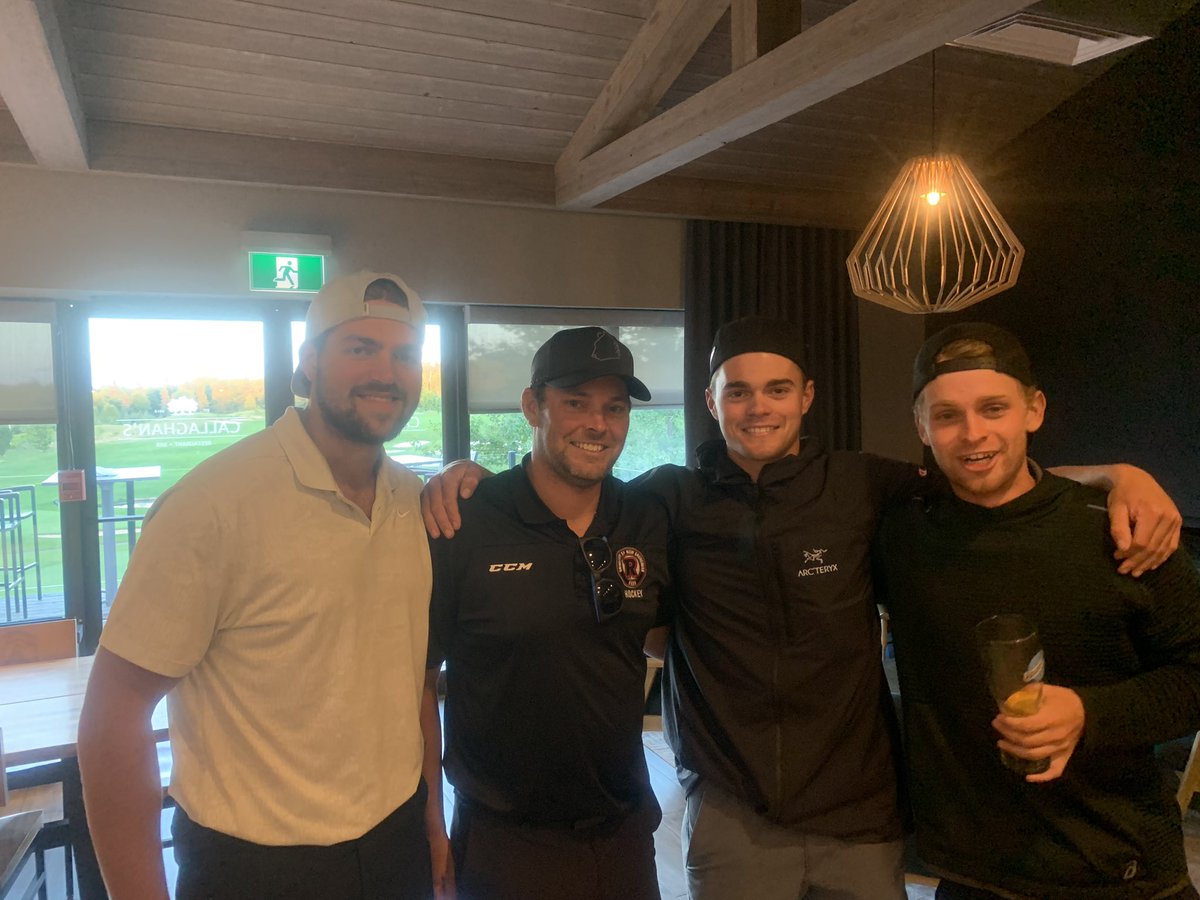 BrettCorcoran's tweet photo. MacGuigan with a par in extra holes makes it a 2-1 series with @Clark_Websta19 @crobertss17 #KISHAlumni @donaldmulligan2 @AdamSherren @KISHAthletics #ParFromTheWoods #TeeBlock #Pressed #MillRiver https://t.co/T4DMSFni5C