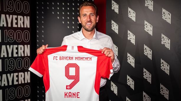 YXNews's tweet photo. Harry Kane signs for Bayern Munich. https://t.co/enA7w3NXtV