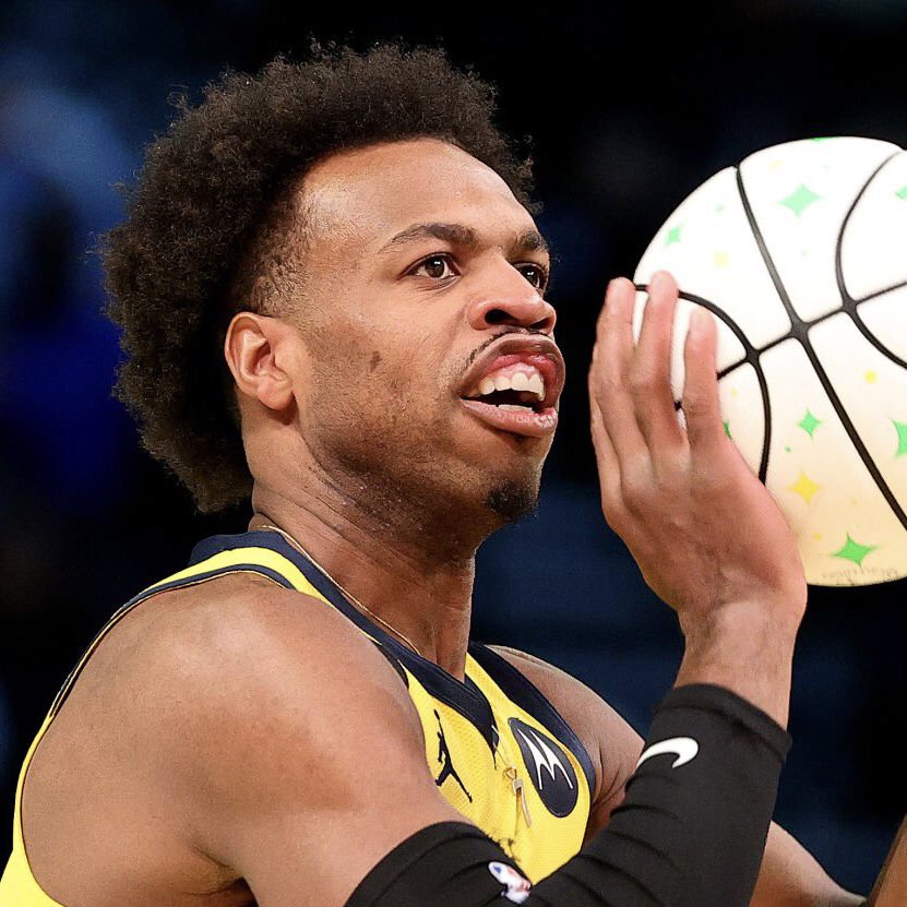 ProphetX_Hoops's tweet photo. Someone said Buddy Hield is an apples worst nightmare and I can't unsee it https://t.co/1lYzoP2at4