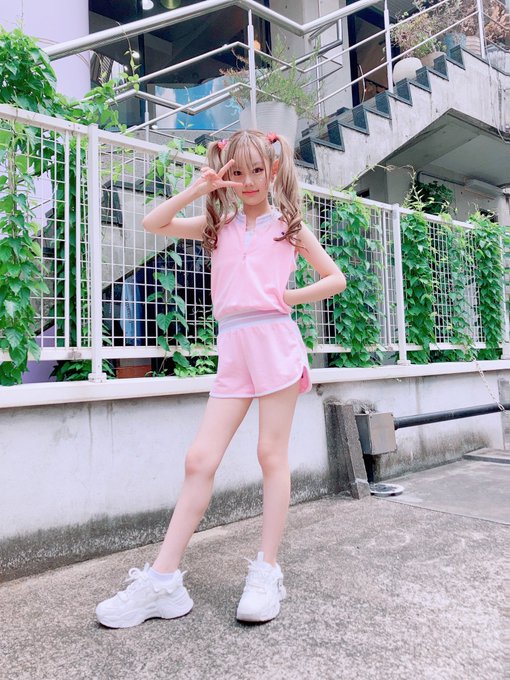 Twitterのコスプレ画像22