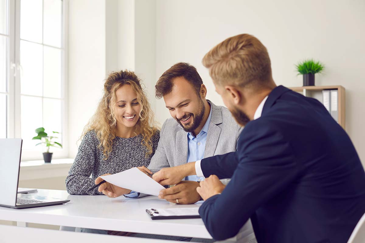 AZFastAutoLoans's tweet photo. 🔎💸 How To Find Title Loan Places When You Need Fast Cash For Your Title: https://t.co/MvSFnhSKkE
#loanplacesnearme #titleloanplaces #titleloansnearme #ApacheJunctionAZ #Arizona https://t.co/J6o2eHj4Io