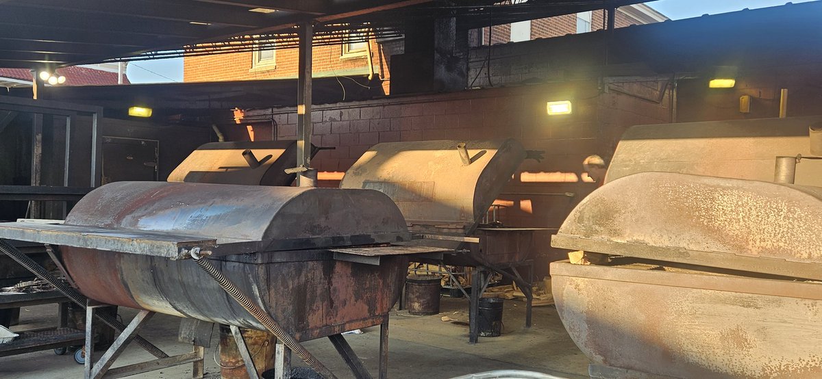 The Scioto Ribber in Portsmouth, OH hickory smoked 32oz Sirloin is still one of the best steaks I've ever had.