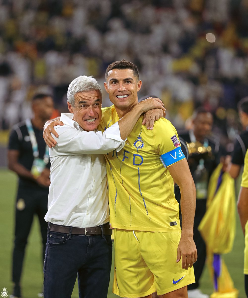 AlNassrFC's tweet photo. ألا ياعسـى الفرحة ما تفارقكم 💛 https://t.co/fkRqMU3zPF