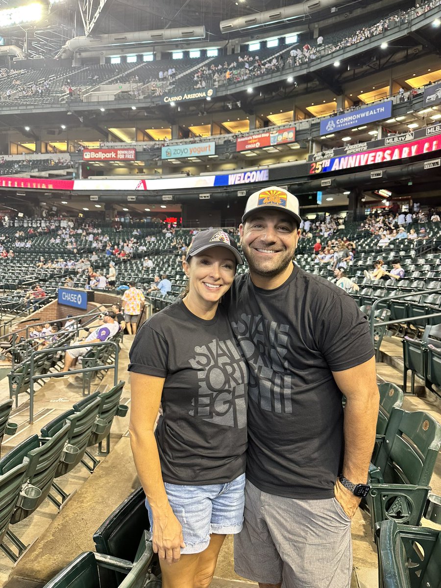 Incredible 25th Anniversary Celebration at @ChaseField!   Let’s go @Dbacks!
#dbacks   #azdbacks Great gear from @StateFortyEight #statefortyeight