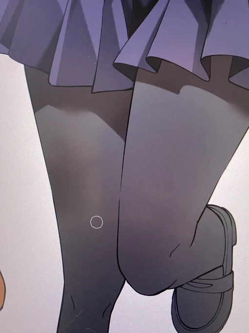 何かのタイツを塗る日々