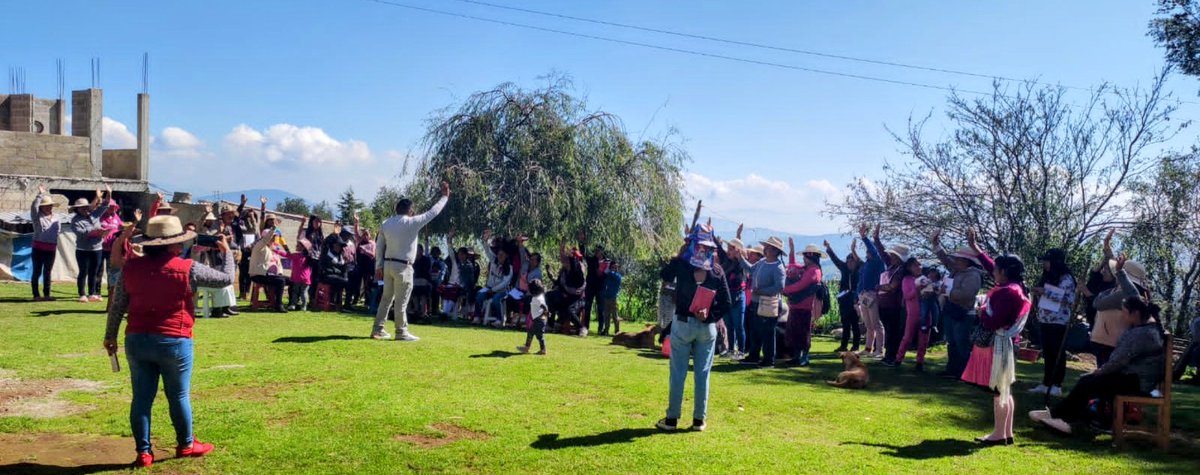 GUSTAV_GMG's tweet photo. Lo que se promete se cumple, un excelente fin de semana en el #Distrito15 recorriendo cada localidad con humildad, respeto e inclusión a su gente, desde #SanFelipeDelProgreso Siempre Uni2xTy...@alfredodelmazo , @EduardoFloMa1, #Edoméx. https://t.co/n3mu6Xr9Yq