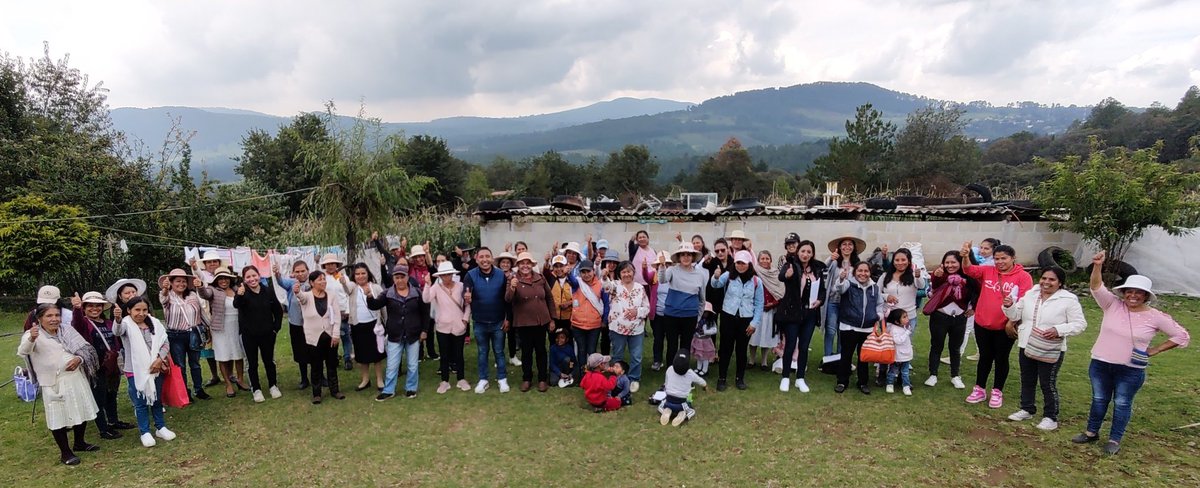 Lo que se promete se cumple, un excelente fin de semana en el #Distrito15 recorriendo cada localidad con humildad, respeto e inclusión a su gente, desde #SanFelipeDelProgreso Siempre Uni2xTy...<a href="/alfredodelmazo/">Alfredo Del Mazo</a> , <a href="/EduardoFloMa1/">Eduardo Flores</a>, #Edoméx.