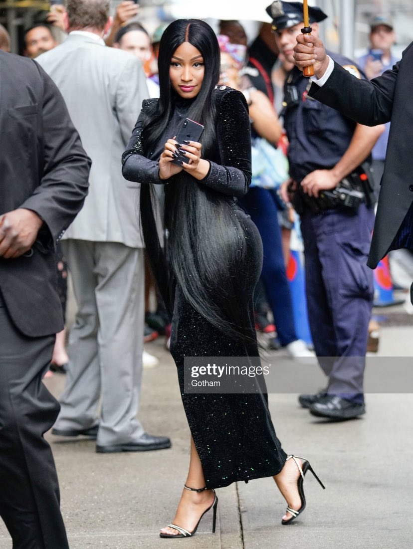 SATIVAMINAJ's tweet photo. Nicki Minaj Five Years Ago , Today . https://t.co/ILlzvo1bkU