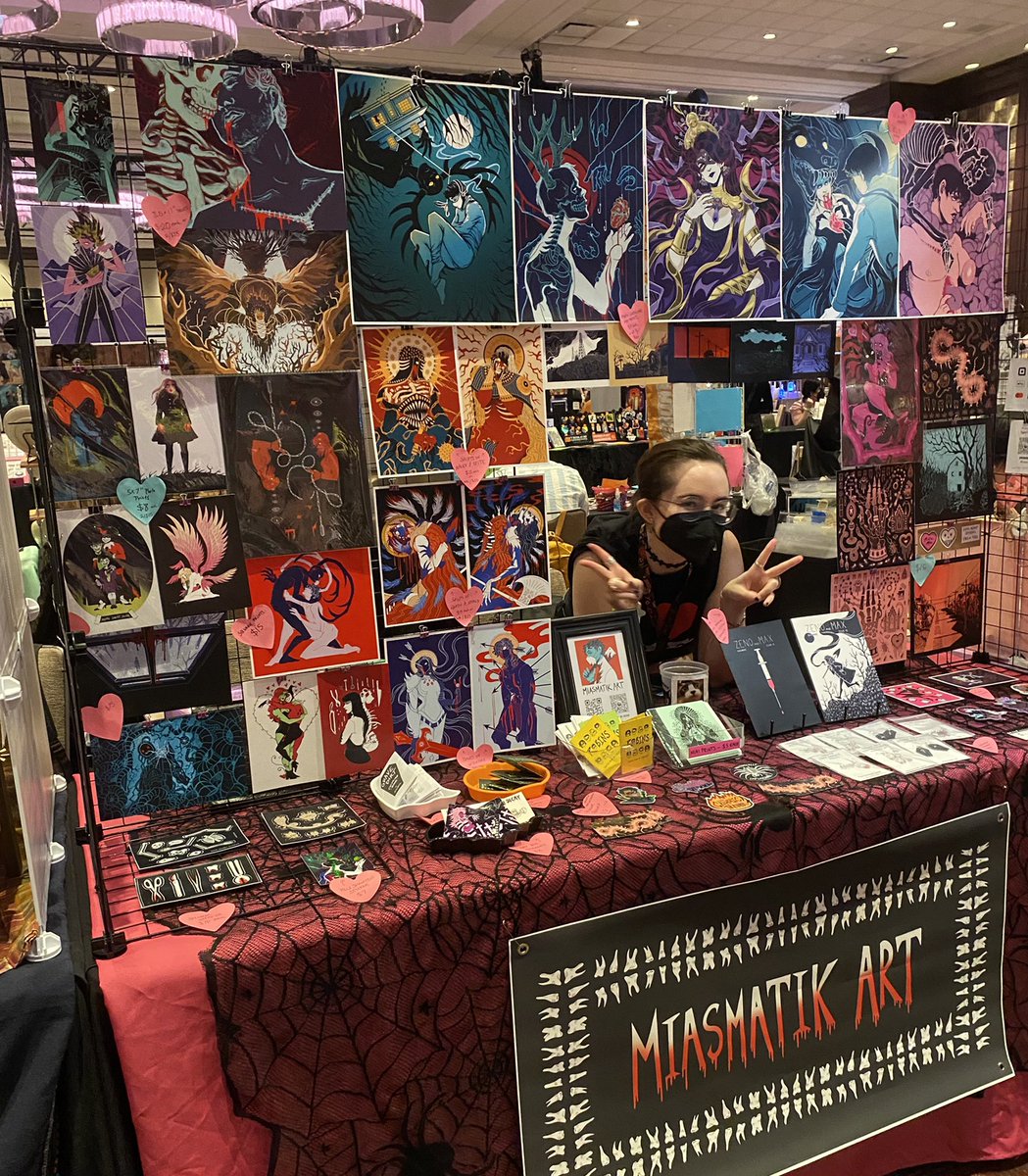 Thank you SO much to everyone who stopped by my FlameCon booth today!!! I am overwhelmed &amp; grateful ❤️‍🔥 I will be back tomorrow @ Table C28 with More Teeth!!!!