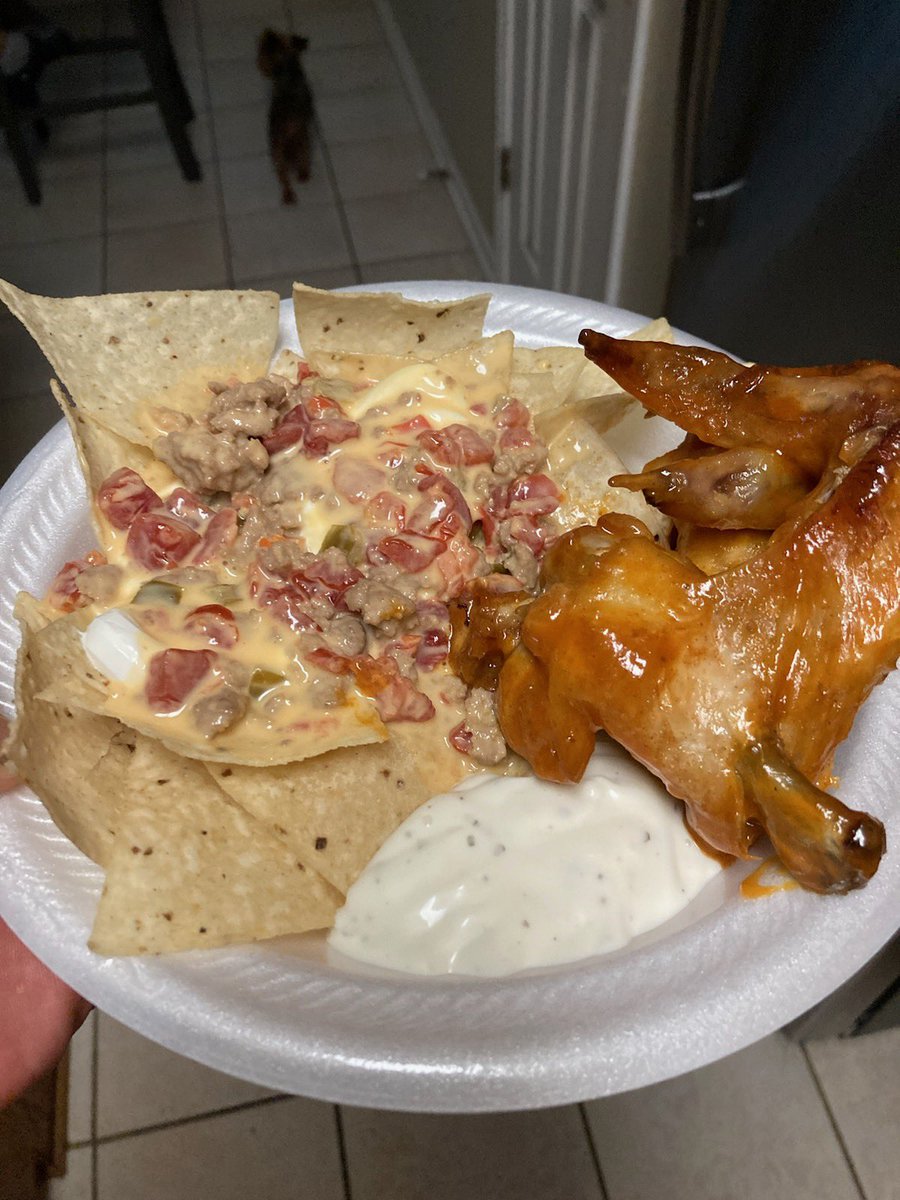 901CountryBoy's tweet photo. Who want a Plate while im in the kitchen 😅 https://t.co/CiyvUeta4H