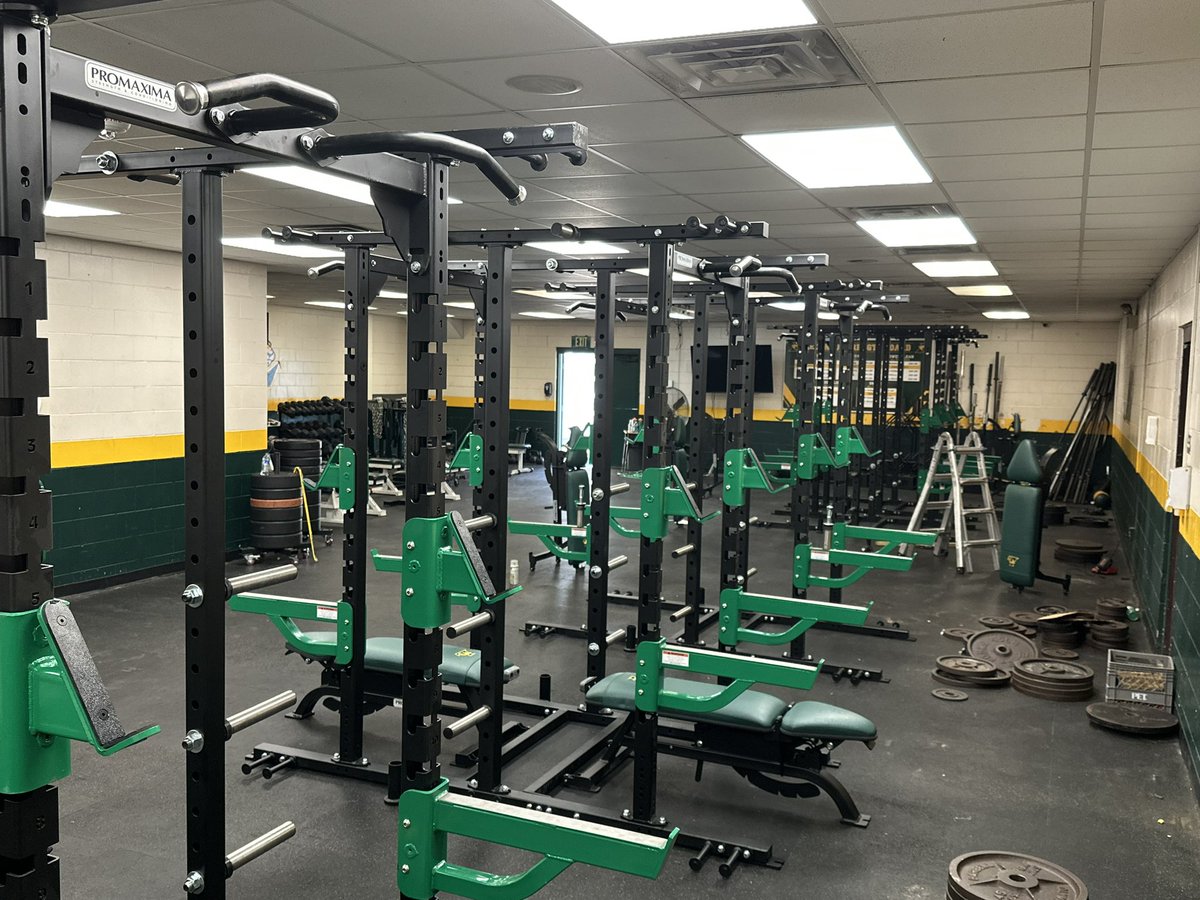 LHSPantherAth's tweet photo. Citrus County School District (CCSD) is absolutely committed to offering the very best to the students of our county. Lecanto High School is beyond grateful for their support. Without the CCSD this vision would not be possible! #onelecanto_news https://t.co/o1dmxnjvJh