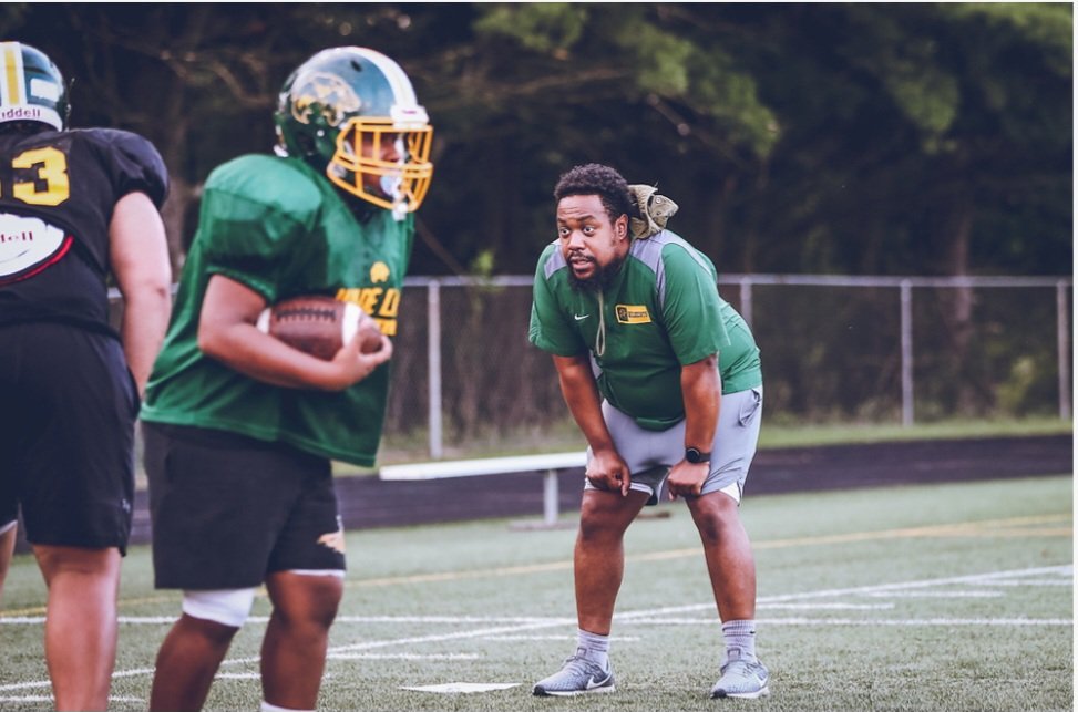 Earin Saunders tweet media