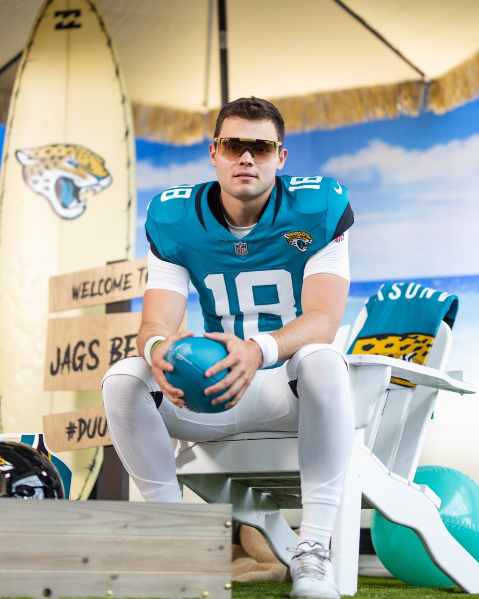 Steezy Nate owns ur franchise 😎

@nathan_rourke | #DUUUVAL