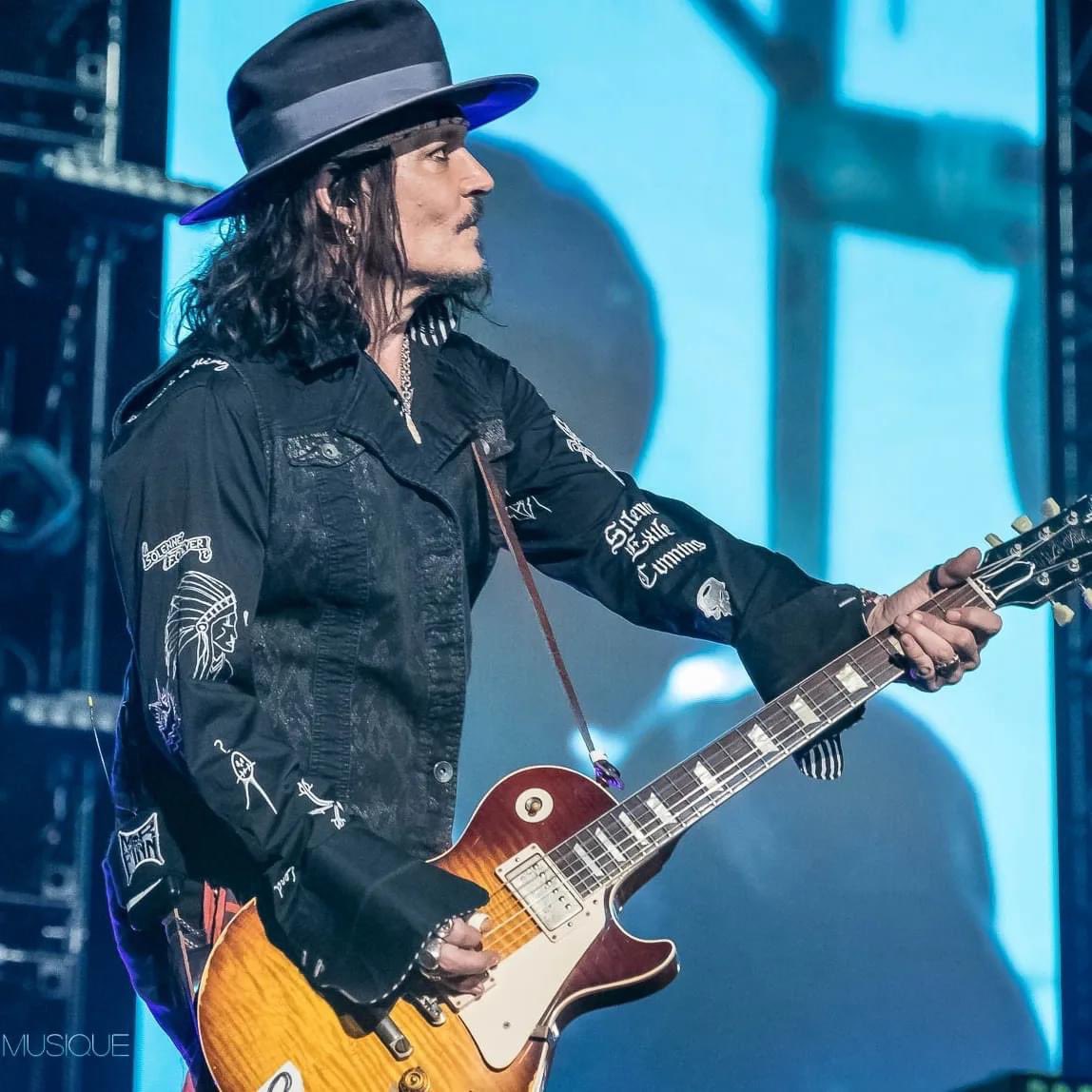 Johnny Depp 🎸 ( via Musique Magazine)