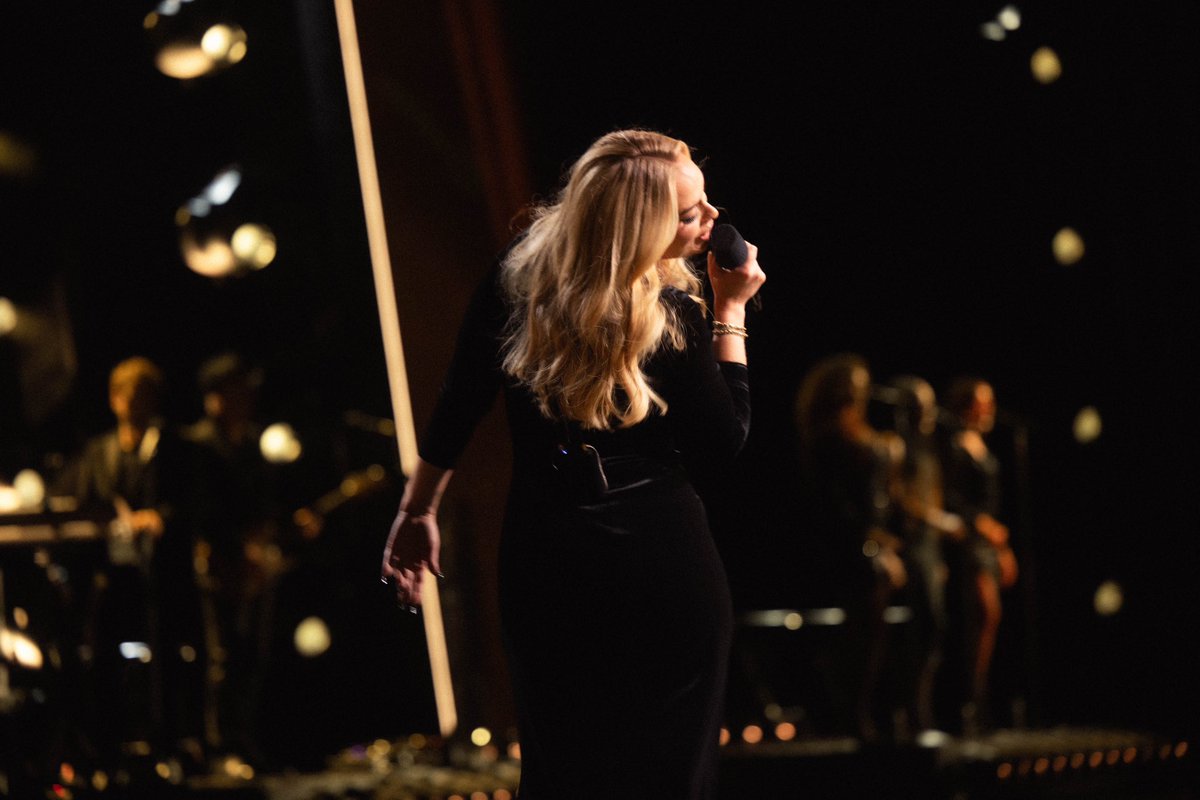 Adele (@adele) on Twitter photo 