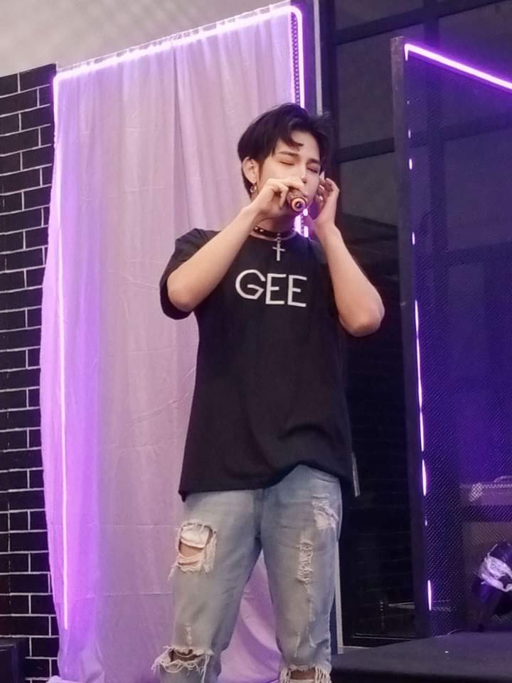 onlyforprojectz's tweet photo. My amoo so pogii lagi!

Project Z at PPOP Fiesta Tour
#ProjectZ #TraineeÆ #PPOPFiestaTourBatangas https://t.co/zJ9SuhrPqv