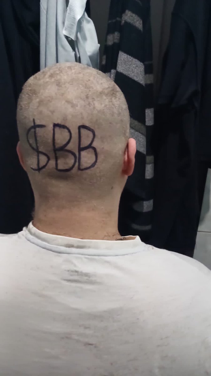 baldbaselol's tweet photo. This legend burnt 50k to claim 53418 $BB, for a total of $10 profit and a clean head

Burn TX: https://t.co/Pg3ZLvIPaI

Bounty prize:
https://t.co/uiPsBpQGku

Press 'f' lmaooooo https://t.co/W4I5VRyGFr
