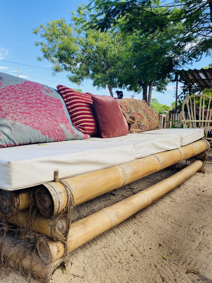 LibossoVincent's tweet image. Diani Beach B A M B O O revolution please!  

#bambooarchitecture #bamboobuilding #sustainablebamboo #bamboohouse #bambooconstruction #bamboofurniture #bamboostructure #bamboocrafts #bambooart #bamboogarden #naturalbuilding #ecobuilding #sustainableconstruction