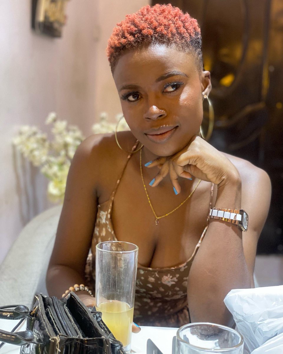 F_fiaroma's tweet photo. Another 365 days…… cheers baby girl 🥂…… God has been so faithful to me and mine https://t.co/f9H35HvPzG
