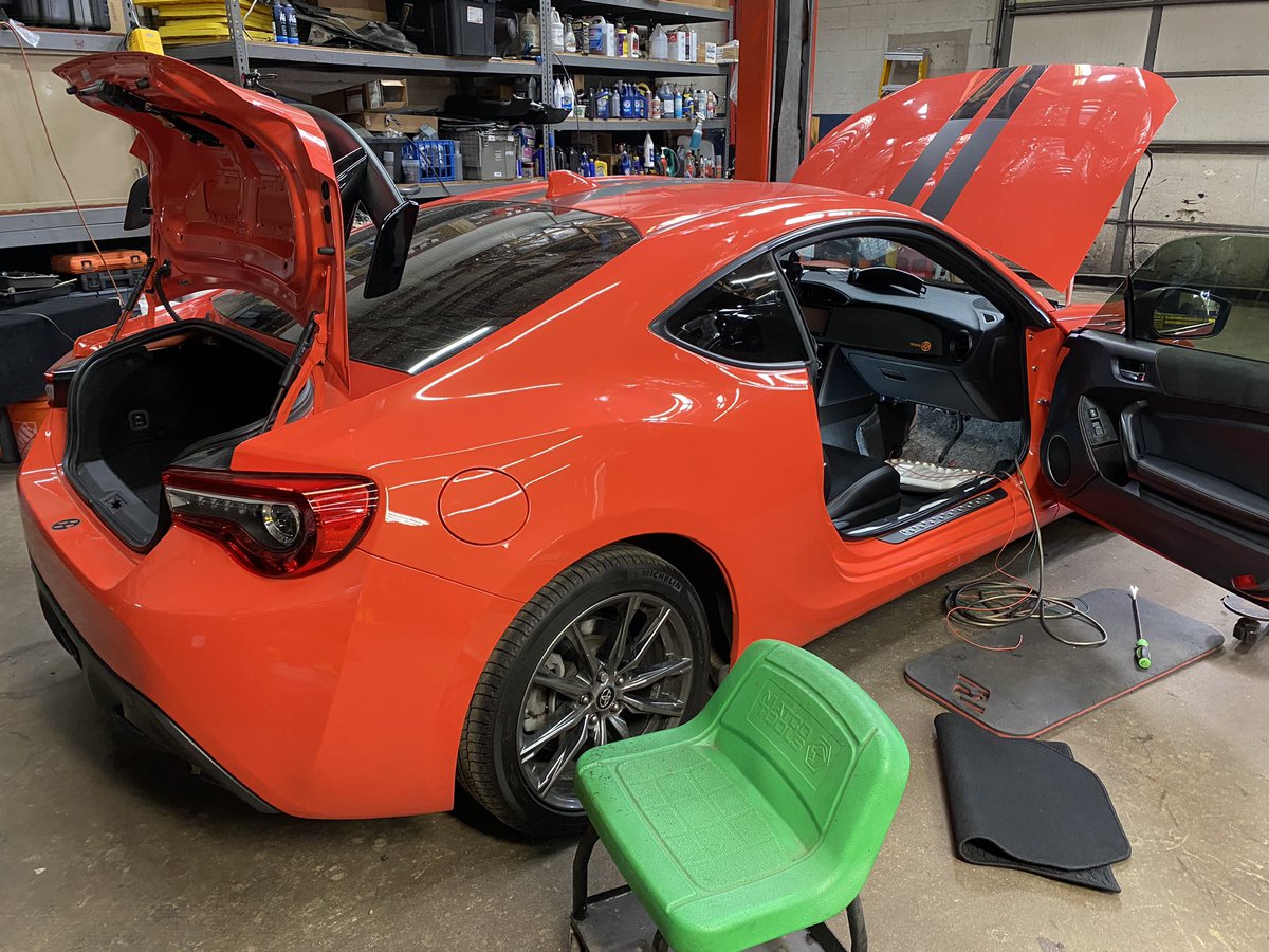 TopEdge10's tweet photo. Few cool projects going through the shop!

#HotRodShop #HotRodRestoration #HotRodBuild #ClassicCarShop #CustomCarShop #HotRodEnthusiasts #HotRodLovers #HotRodLife #HotRodNation #HotRodCulture #HotRodCommunity #HotRodObsession #HotRodAddict #HotRodGoals #HotRodDreams https://t.co/hiqtak4QVE