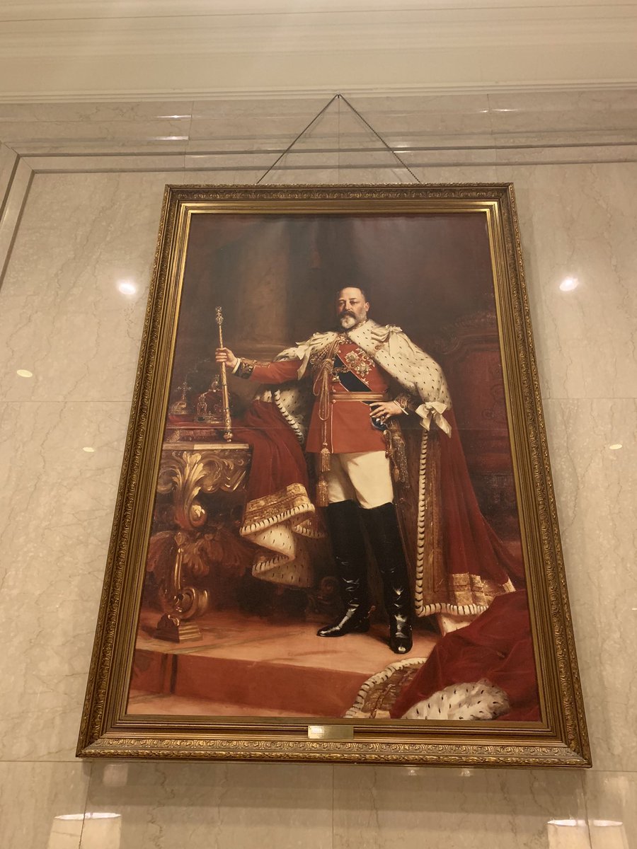 DMinkTO's tweet image. if I hadn’t been invited to a wedding at the King Edward I wouldn’t know which King Edward it was named after.

And honestly I’d be pissed off if it was VIII