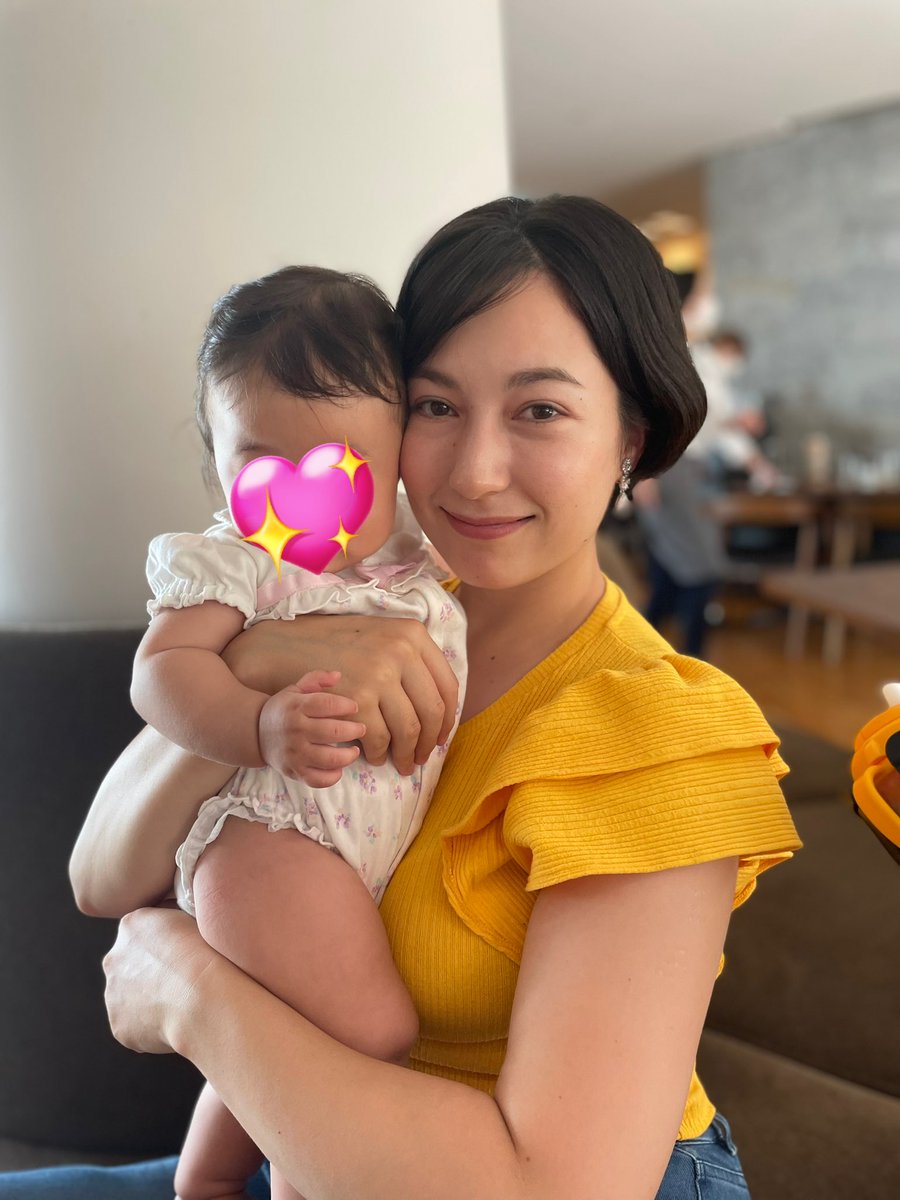 vintorisa's tweet photo. B1Fには子連れ歓迎レストラン「100本のスプーン」🥄💕 ベビーカーも余裕で置ける広々ソファ席🫶🏻離乳食も売っていた🥕 https://t.co/WYk6q6To1X