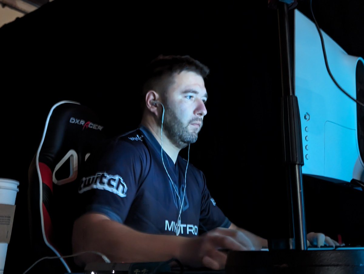 FINAL PLACEMENTS: QUAKE WORLD CHAMPIONSHIP 2023

🥈 <a href="/myztroraisy/">Adrián Birgány</a> 
🥉 @myztrovengeur 
4⃣ <a href="/myztroZenAku/">David Addati</a> 
17th/20th <a href="/myztrogarpy/">Gareth Marshall</a> 

#QuakeCon #LetsGoMyztro #PlayToWin