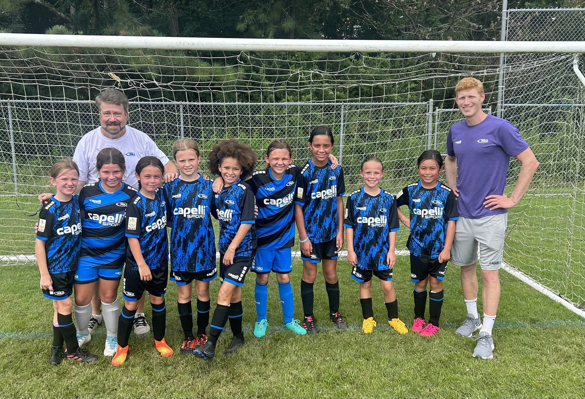 ChiefsSteve's tweet photo. Tournament day one in the books. I wish everyone could see how hard and smart they play EVERY minute. This group is special
#RushUnion https://t.co/vN2zaErFZw