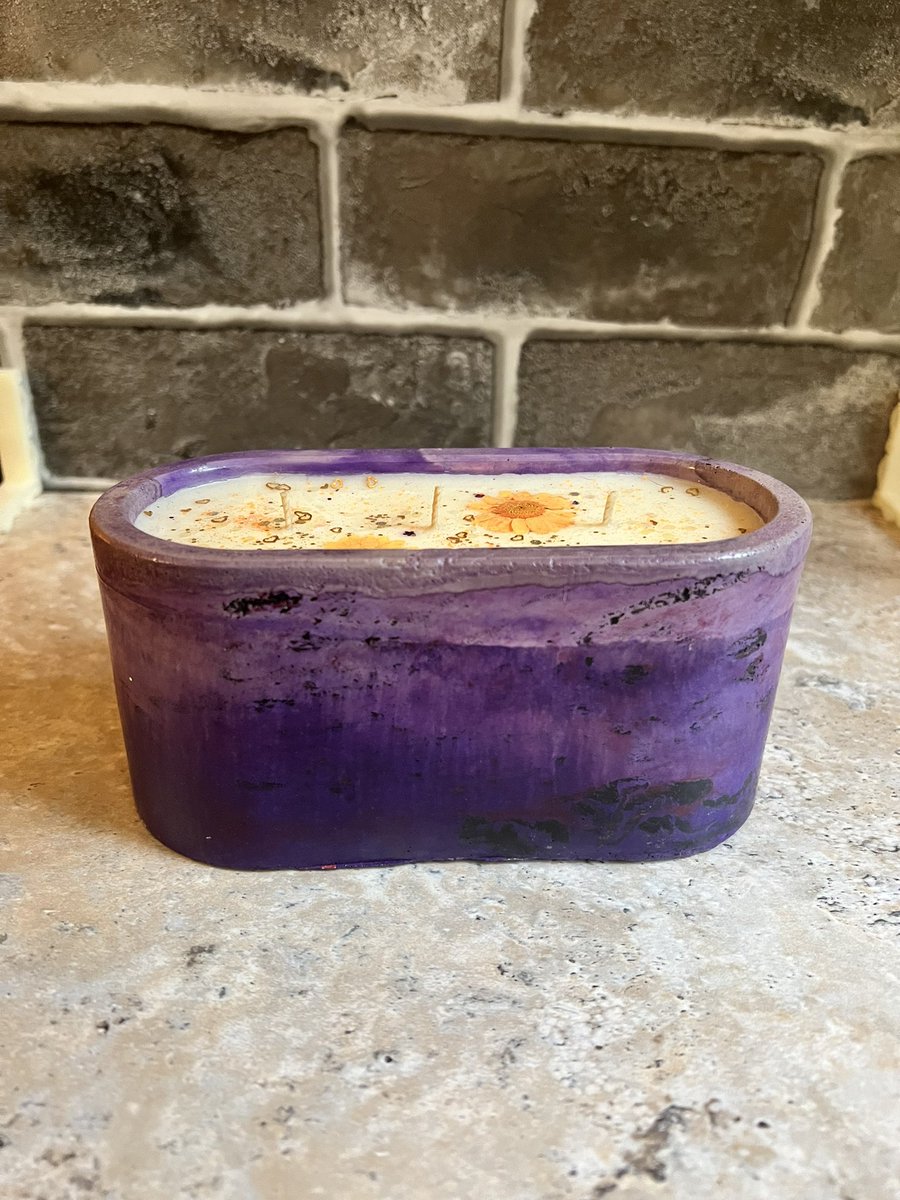 kbooch's tweet photo. Concrete vessels are handmade and reusable/refillable! And they’re one-of-a-kind! 
#concrete #soycandles #concretecandles #workofart https://t.co/jvM3ECJhzc
