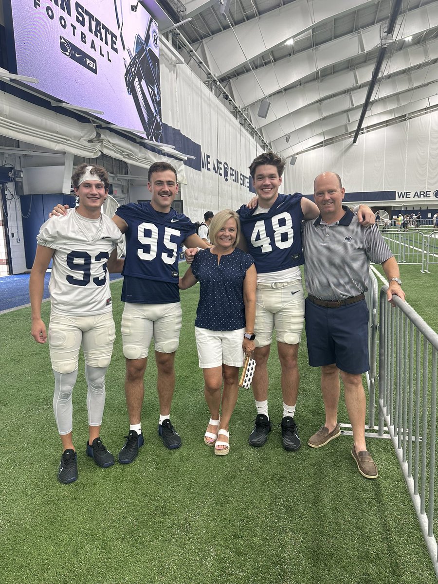 Fan Fest was great! Shoutout to all of our fans that came out to meet us, your support means everything! Thanks to <a href="/HappyValleyUtd/">Happy Valley United</a> for setting up the event!