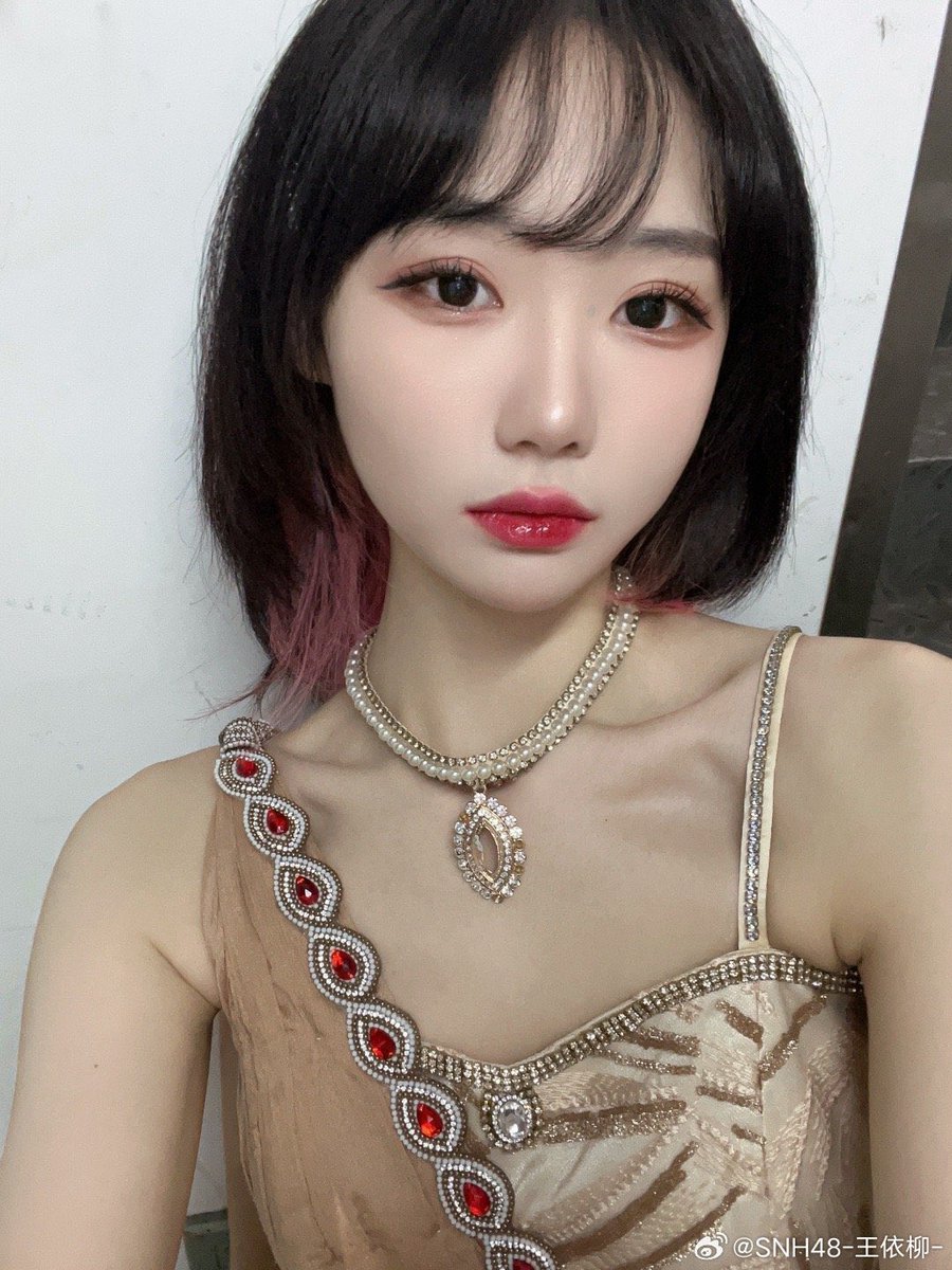 wang yiliu archive tweet media