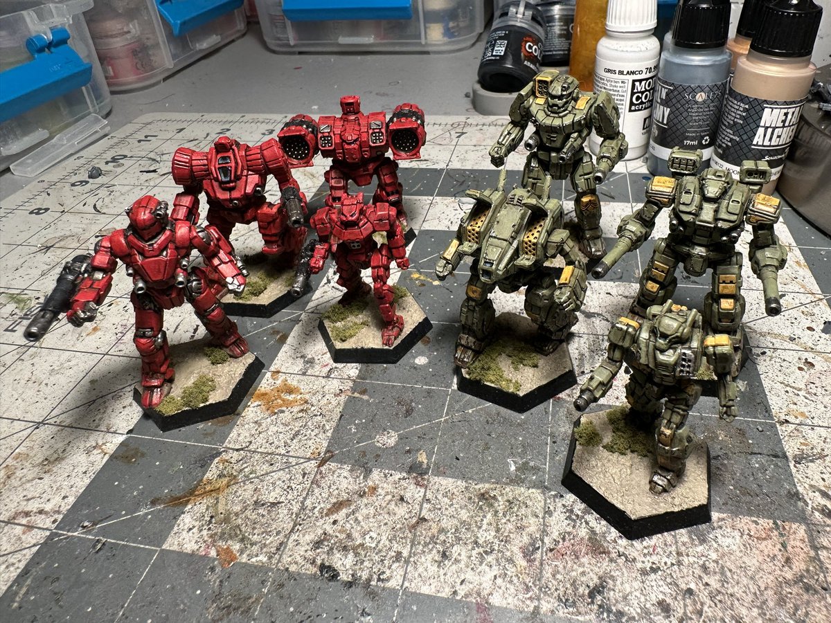 LittleSoldierTV's tweet photo. @MechFrog12 I’ll double that and post two lances! https://t.co/6XtBAWPlDL