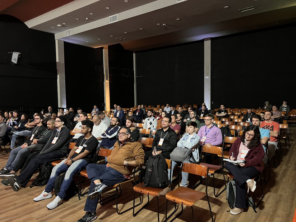 sandeshr's tweet photo. @MarioBarduchi covers relational and json duality at #Brazil #LatamTour2023 #saopaolo @oracleace @oracleugs @guob_oficial #guobtechday2023 https://t.co/frdW8J07TP