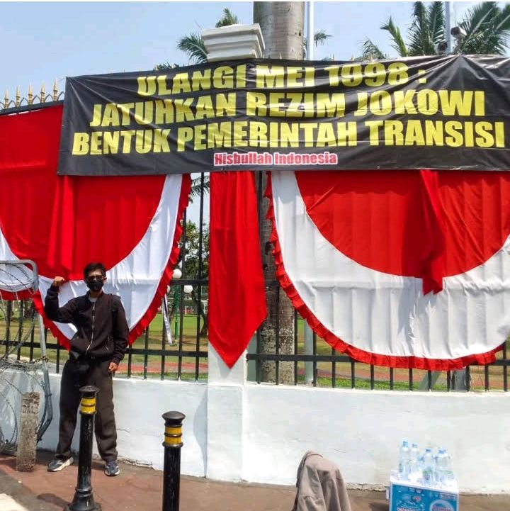 😤😤😡😡💩💩👊👊