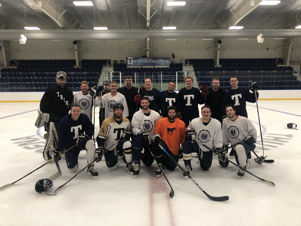 First Annual Alumni Skate!  Great to get some of the boys back.  <a href="/Maxy_poo/">Max DiCicco</a> even got the donkey. <a href="/Krumpshow/">Brandon Krumpschmid</a> <a href="/BJenion/">Bjj</a> <a href="/brendanprappas/">Brendan</a> <a href="/Thockey19/">Brett Tierney</a> @Young_Brett @ITSaBRICKman <a href="/meerzy_16/">Justin Meers</a>