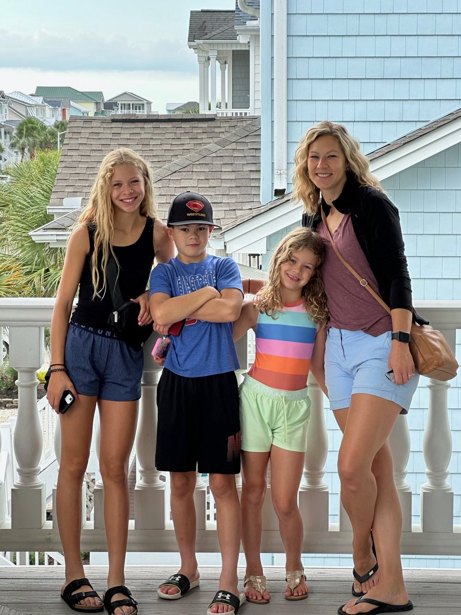 KirkSmith83's tweet image. #blessed #mycrew