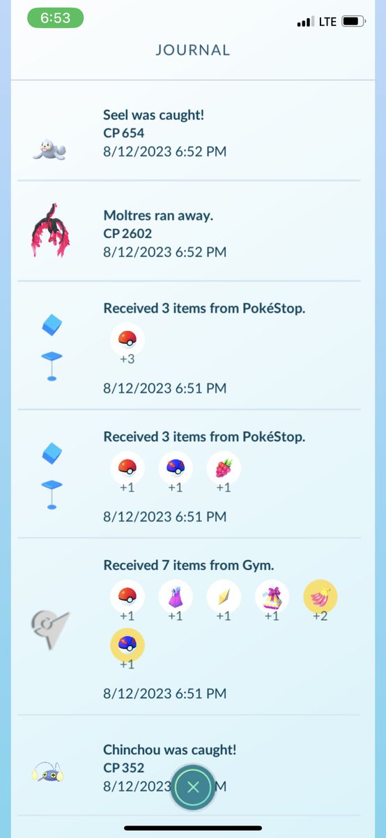 AcoinXx's tweet photo. I encountered 2 Galarian Moltres from daily incense today and unfortunately they both ran! 🤣🤣😆😆 #PokemonGO #Moltres #GalarianMoltres https://t.co/URsS7nGoRr
