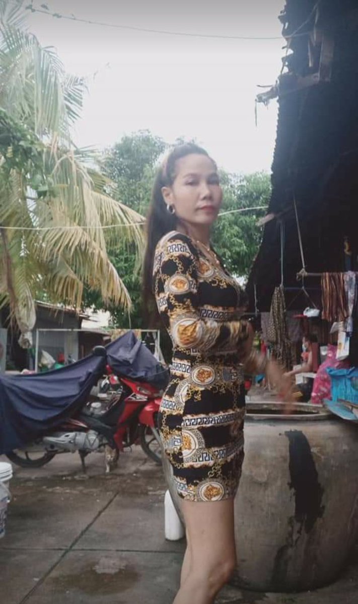 Zin2T11335's tweet photo. គ្មានអ្នកស្រលាញ់សោះ😀 https://t.co/OlJwmHjVsb