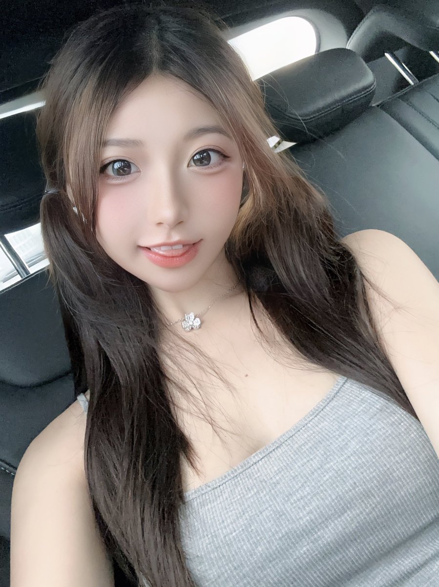 嘿嘿 https://t.co/S3A40t8ASz