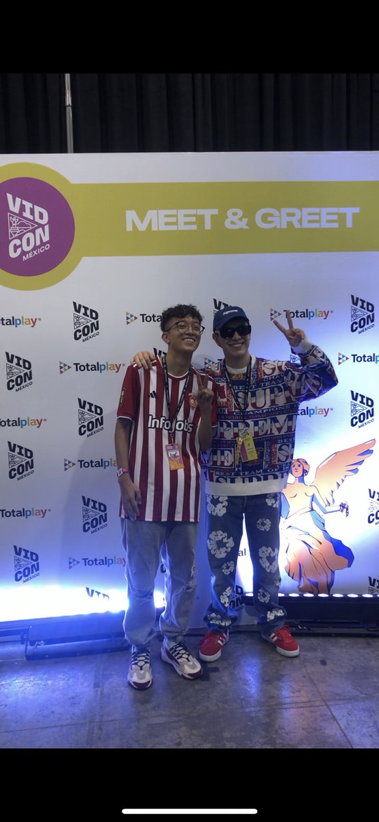 diegorub_'s tweet image. 💛💛