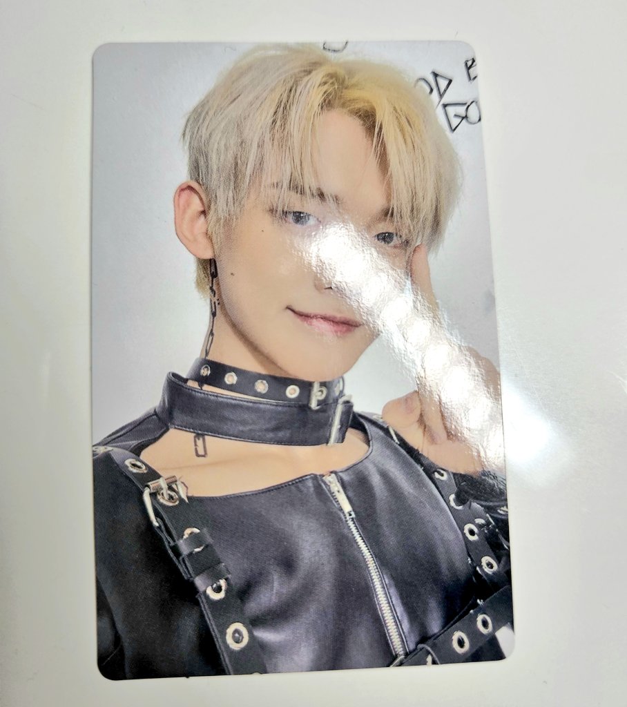 Jjomjjomttari's tweet image. TXT 연준 위버스 재팬 유니버셜 특전 포카 2.5에 양도합니다!

💙 하자 전혀 없습니다!

💙 모든 인증 가능합니다

💙 반택 1800원
      끼택 1600원

💙 준등기 1800원

💙 편하게 DM주세요!

#투바투연준 #연준포카 #투바투포카 #연준양도 #연준포카양도 #TXT연준 #TXT포카양도 #TXT