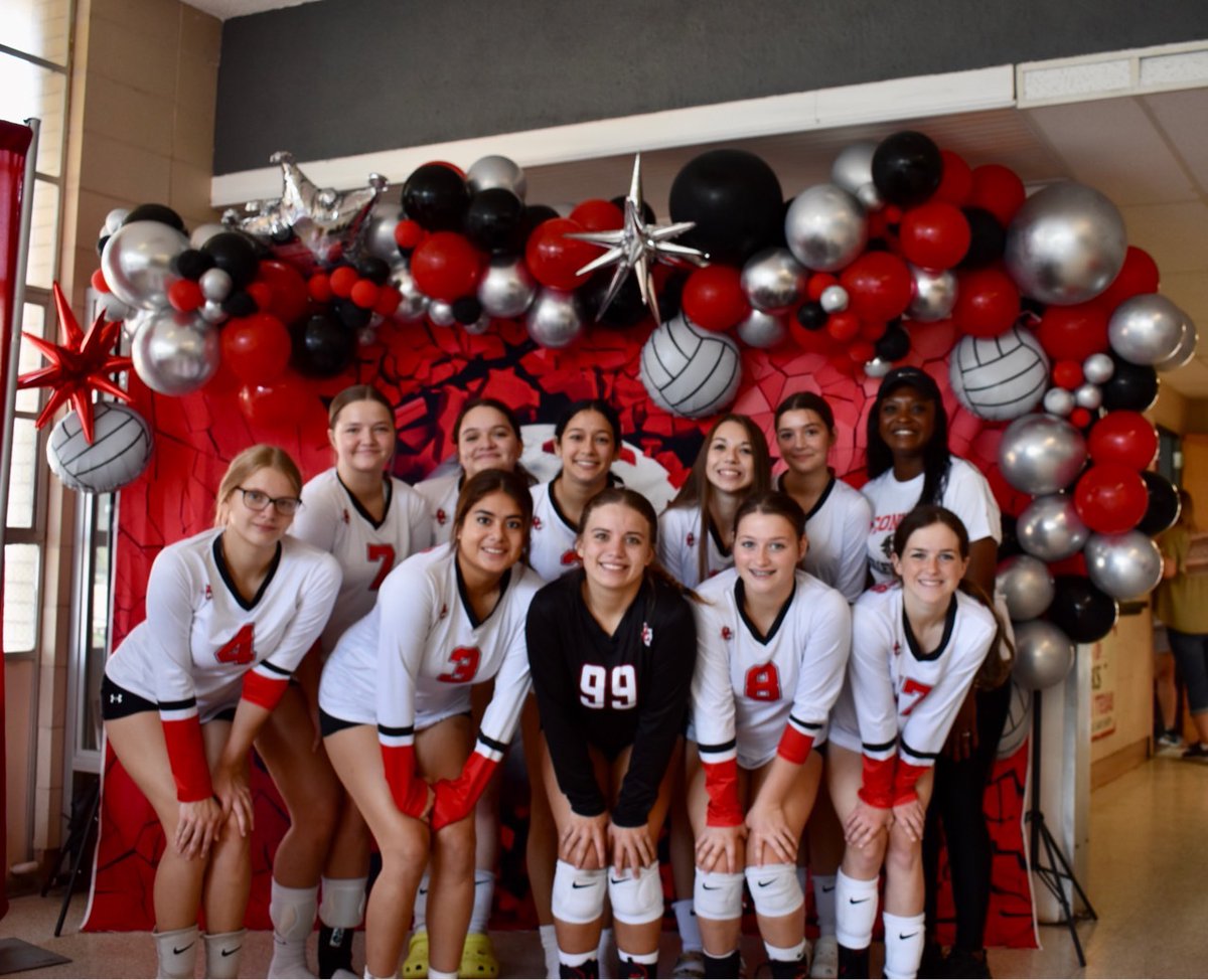 The Lady Bucs finish 2nd in the silver bracket at this year's Island Invitational!  Great job ladies! 🏐🏴‍☠️